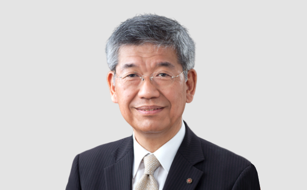 額田 信一